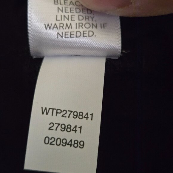 J. Jill NWT Black Lace Detail Pullover Top Balloon Lace Detail Sleeve Size M - Picture 10 of 10